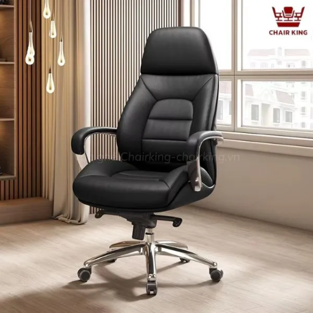 Hình ảnh Chairking bàn giao ghế chủ tịch cho khách hàng
