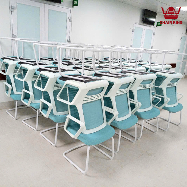 Chairking bàn giao ghế phòng họp thiết kế hiện đại, chuyên nghiệp